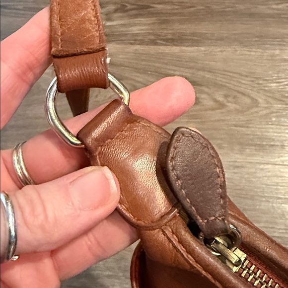 Vintage Etienne Aigner Brown Leather Crossbody Bag - Picture 12 of 15